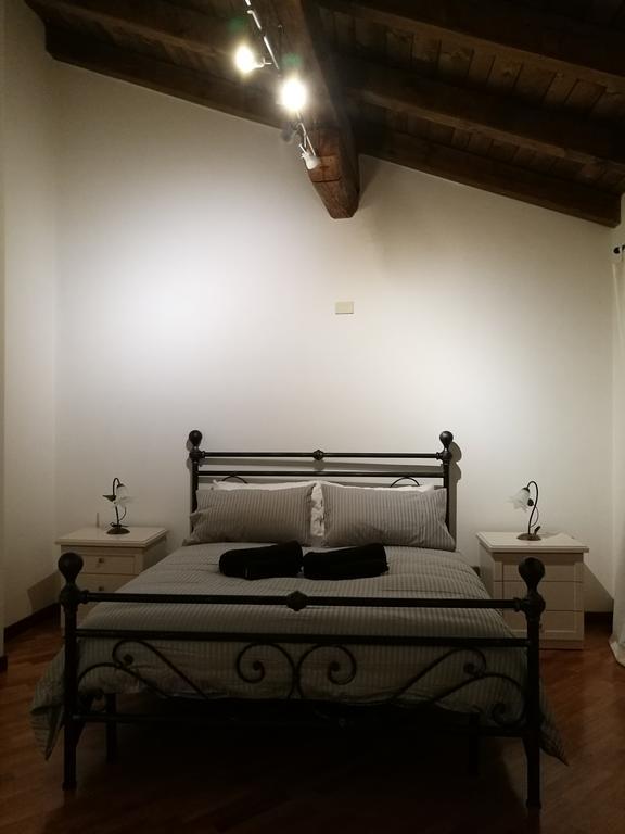 Farolfi Apartments Pepoli Bologna Exteriör bild